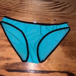 blue and black bottoms to small. there a large but fit like a small.